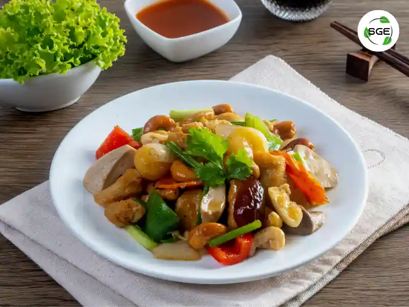 เมนูกับข้าว ไก่ผัดเม็ดมะม่วงหิมพานต์