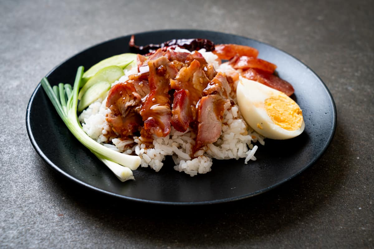 ข้าวหมูแดง