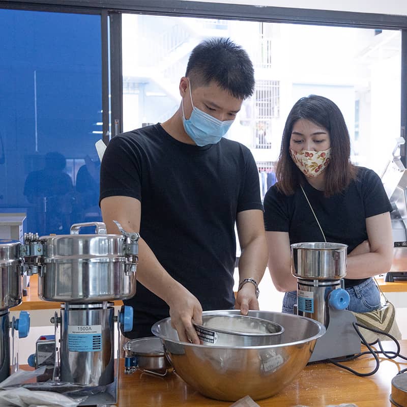 เครื่องบดสมุนไพร-รีวิว1 เครื่องบดสมุนไพร-รีวิว1