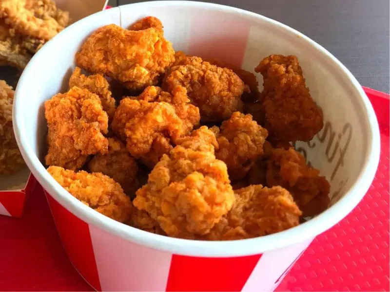 ไก่ป็อป
