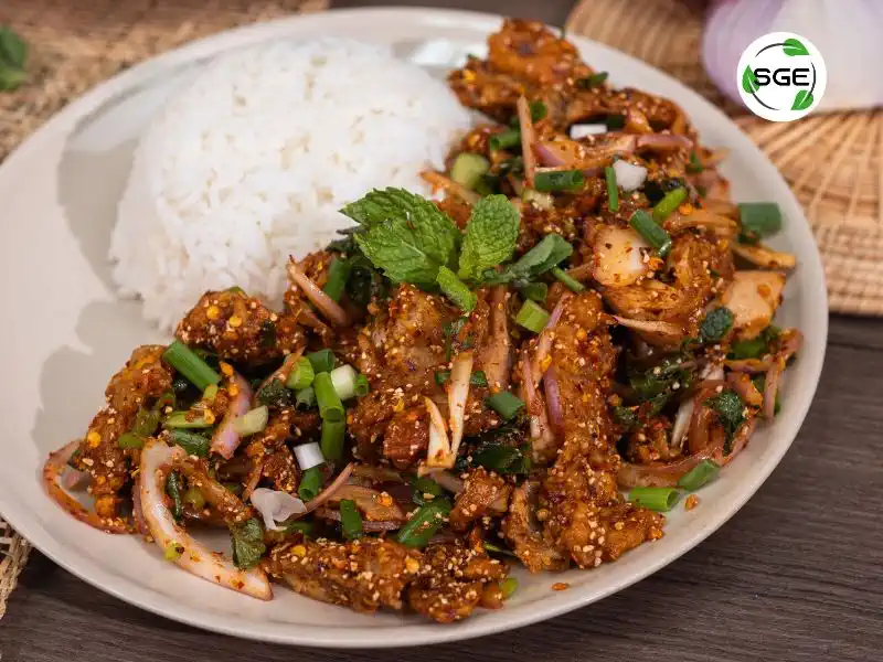 ข้าวยำไก่แซ่บ วิธีทำ ข้าวยำไก่แซ่บ สร้างอาชีพ เผ็ดซี้ดถึงใจ