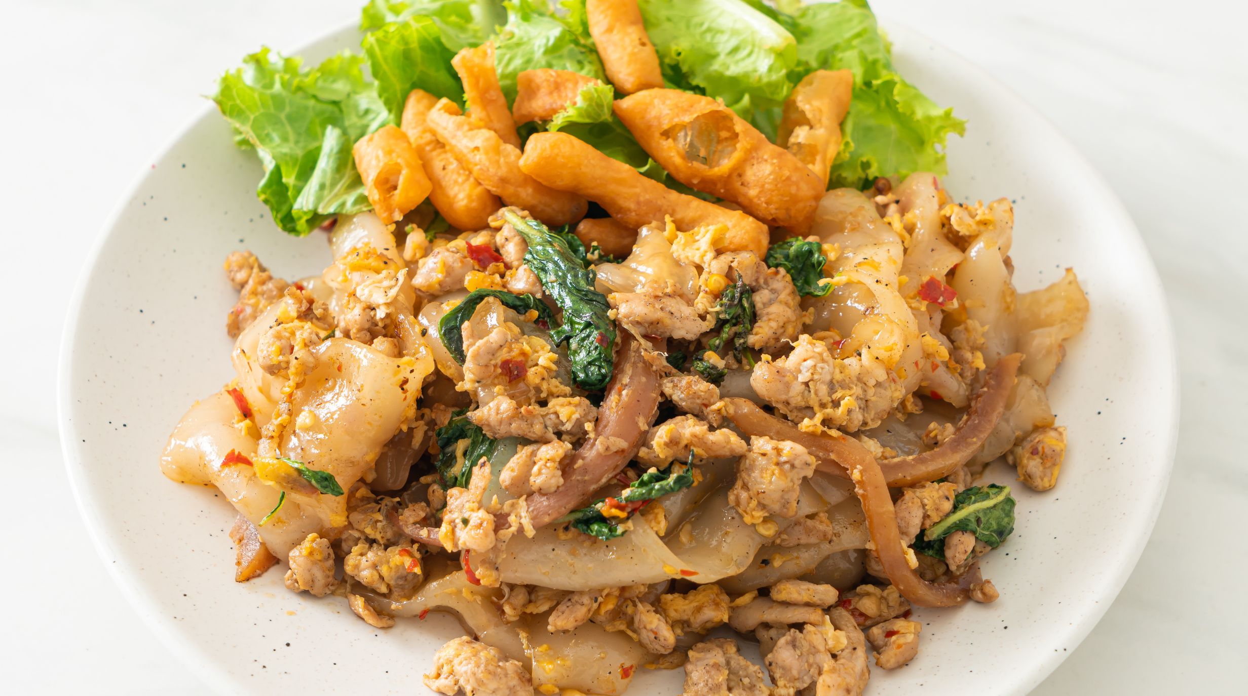 วิธีทำก๋วยเตี๋ยวคั่วไก่
