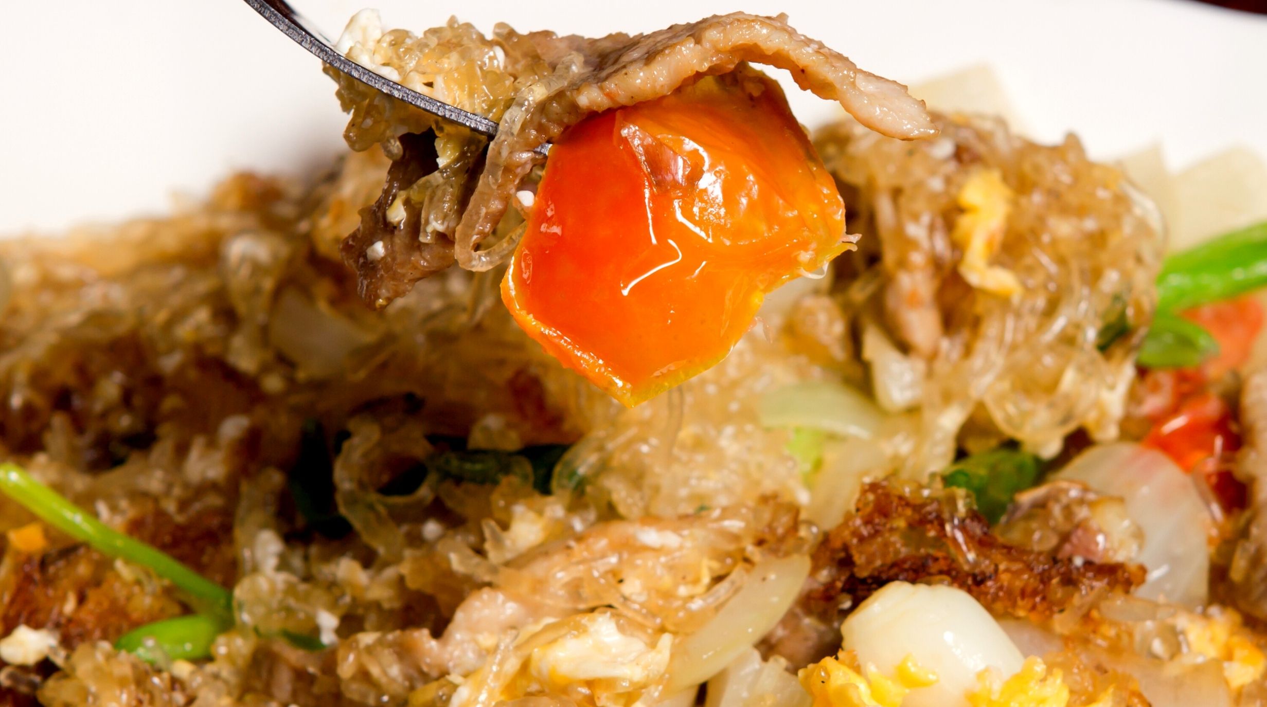 ผัดวุ้นเส้น