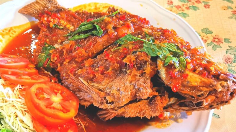 ปลาสามรส