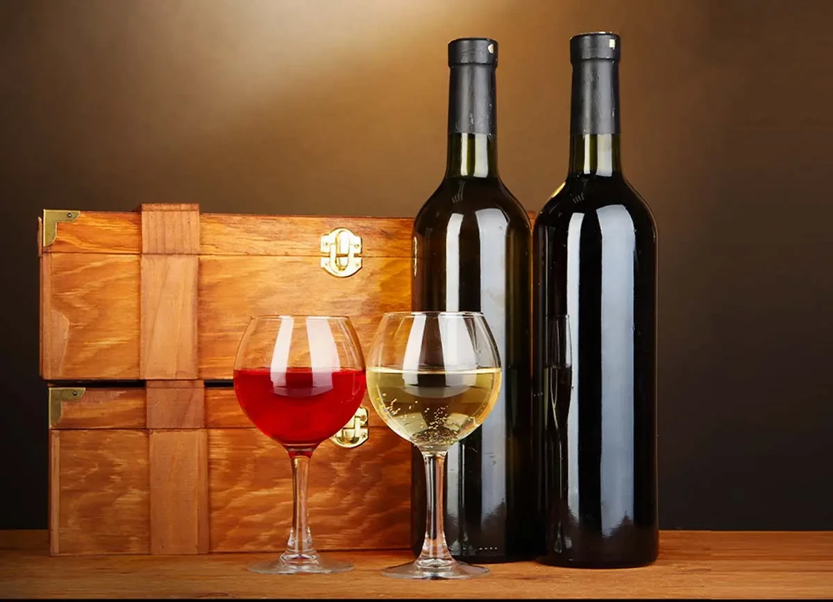 Feature Wine Feeder 750 ml required