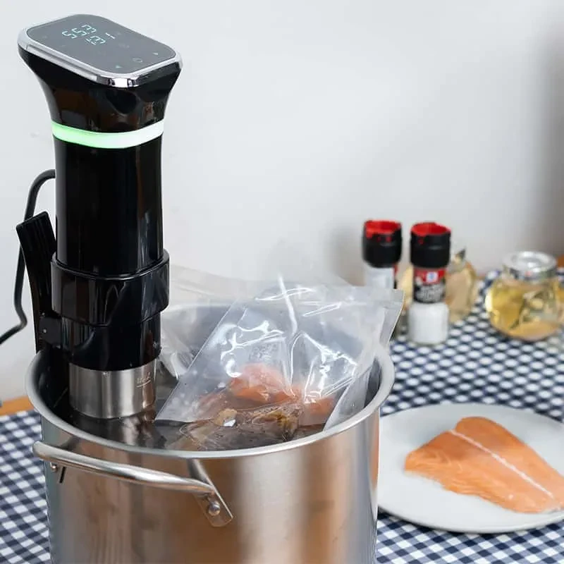 Sous vide machine – heating all around 360 degrees เครื่องบดหมู-2in1