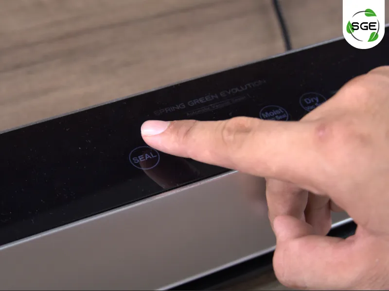 เครื่องซีลสูญญากาศ รุ่น VC-ZEN ปุ่ม SEAL