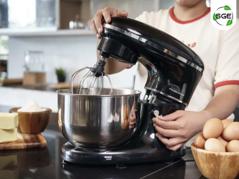 เครื่องนวดแป้งแบบตั้งโต๊ะ (Stand Mixer)