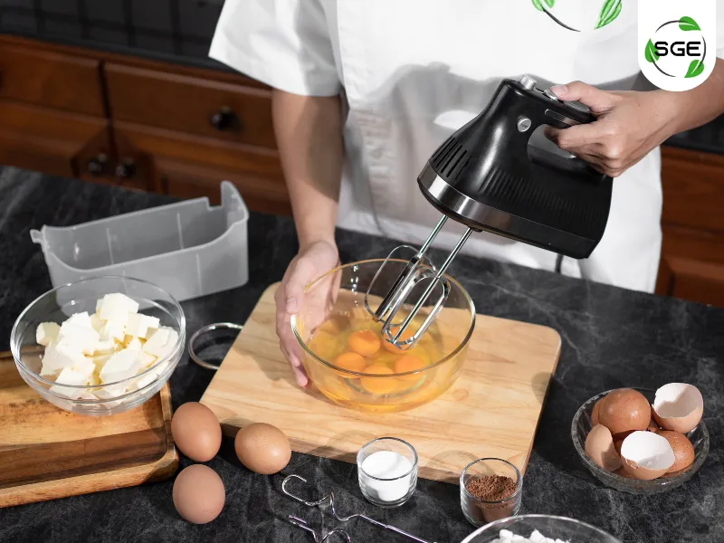 เครื่องนวดแป้งแบบมือถือ (Hand Mixer)