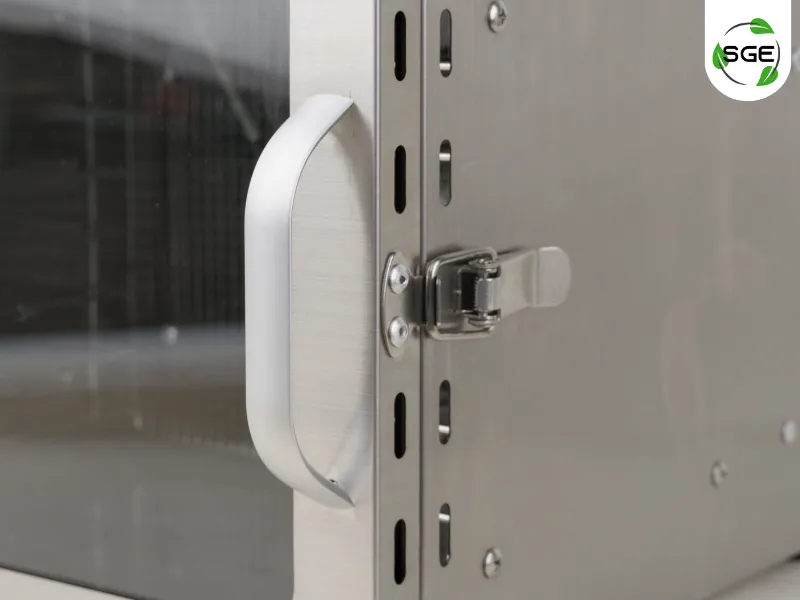 ตัวล็อกข้างประตู