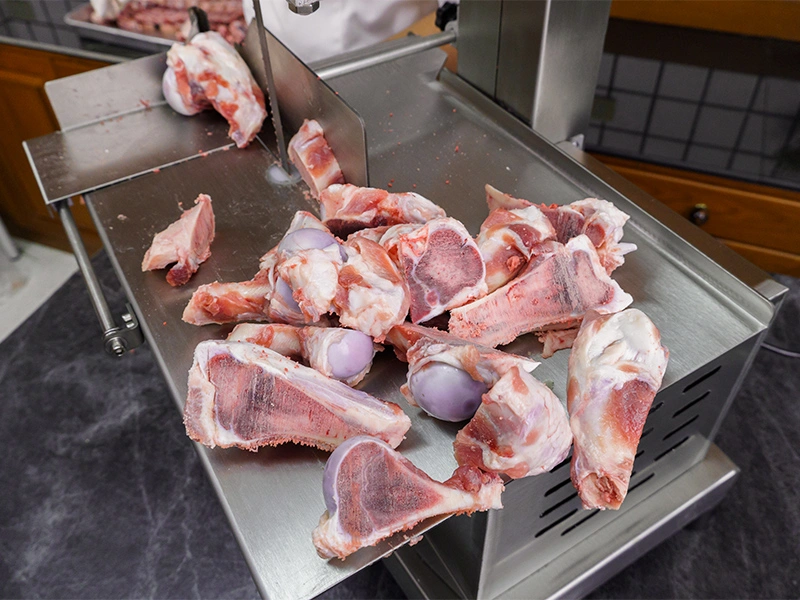 Feature-Cutting-Bone-Machine-1