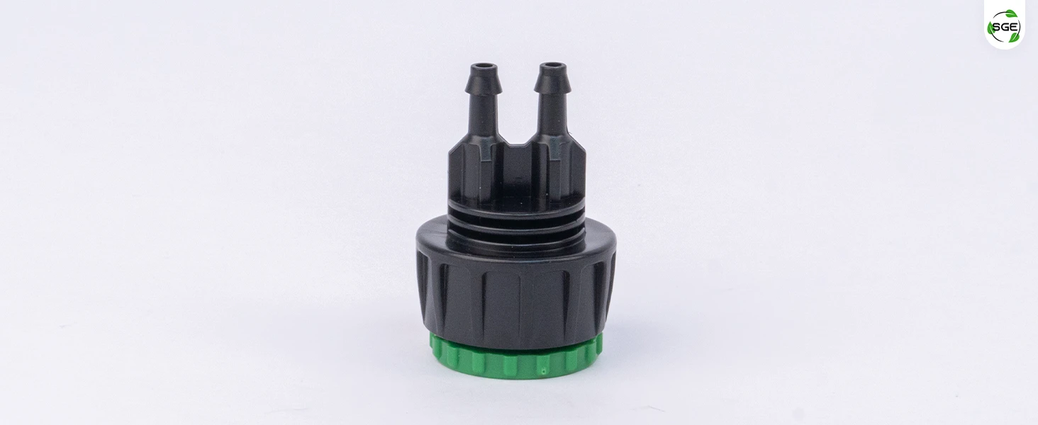 ภาพสินค้าจริง 01 ข้อต่อก๊อกน้ำกับสายไมโคร แบบขันเกลียว ออก 2 ทาง สำหรับสายไมโคร 4/7, 5/7