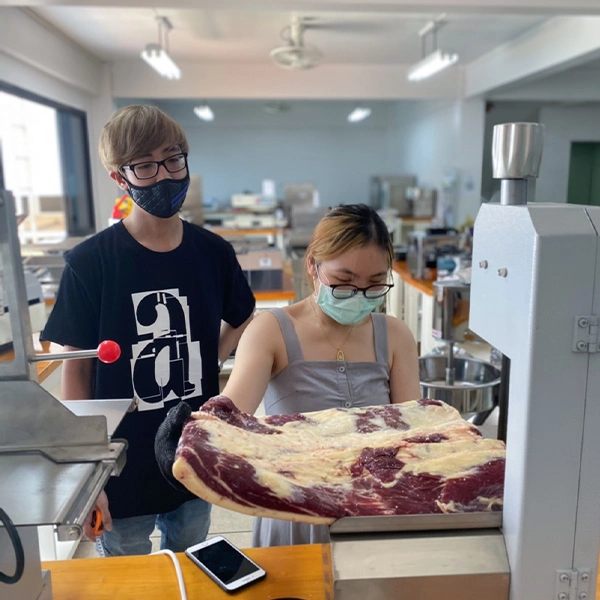 Review2-Cutting-Bone-Machine-2