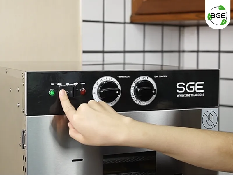 วิธีใช้งาน ตู้อบลมร้อน 32 ถาด รุ่น ECO ขั้นตอนการกดปุ่ม ON ตั้งค่าอุณหภูมิ และตั้งเวลา วิธีใช้งาน ตู้อบลมร้อน 32 ถาด รุ่น ECO ขั้นตอนการกดปุ่ม ON ตั้งค่าอุณหภูมิ และตั้งเวลา