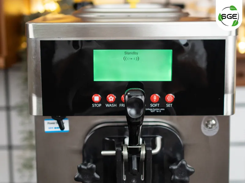 วิธีการใช้งาน เครื่องเครื่องทําไอศครีม Soft Serve ขั้นตอนเตรียมเครื่อง