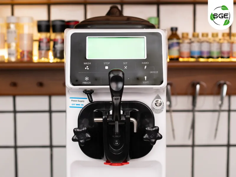 วิธีการใช้งาน เครื่องเครื่องทําไอศครีม Soft Serve 01