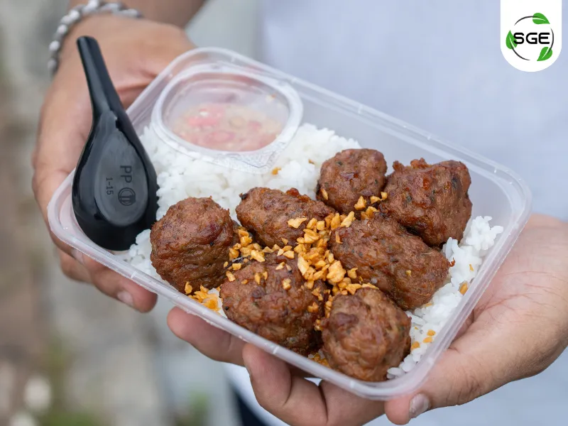 รสชาติหมูก้อนทอด อร่อยเต็มคำ โคตรเข้ากัน รสชาติหมูก้อนทอด อร่อยเต็มคำ โคตรเข้ากัน
