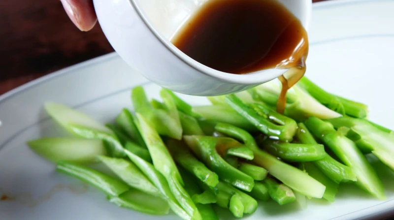 คะน้าน้ำมันหอย